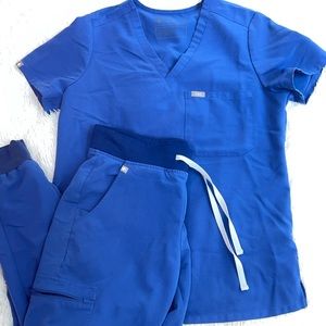 Figs denim blue- limited edition. Great condition!